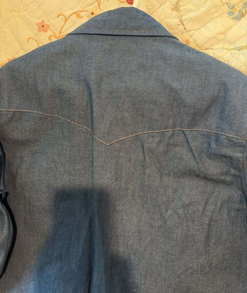 Wrangler Men's Cowboy Cut Long Sleeve Western Denim Snap Shirt 100% cotton - Picture 12 of 15